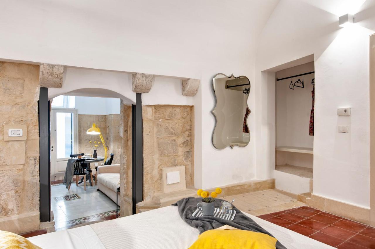 Dasumno 3 - Apartment Old Town Sit レッチェ エクステリア 写真