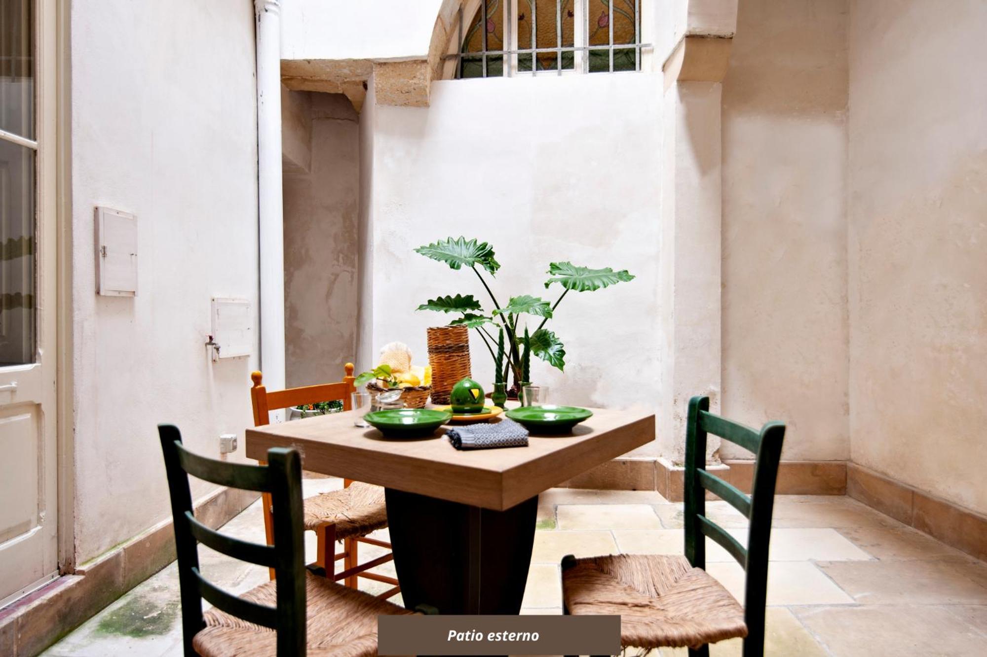 Dasumno 3 - Apartment Old Town Sit レッチェ エクステリア 写真